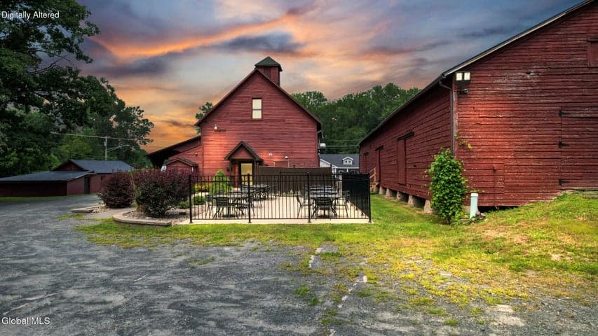 857 Main Street, Clifton Park, NY