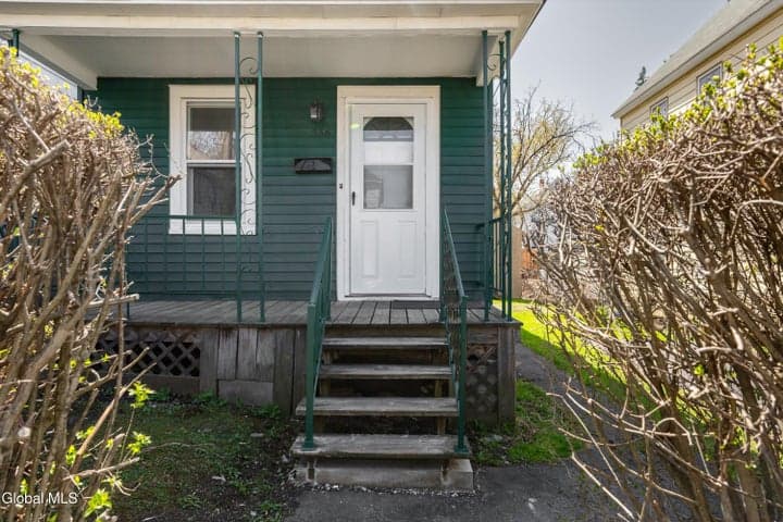 556 Clarendon Street, Schenectady, NY, photo 2