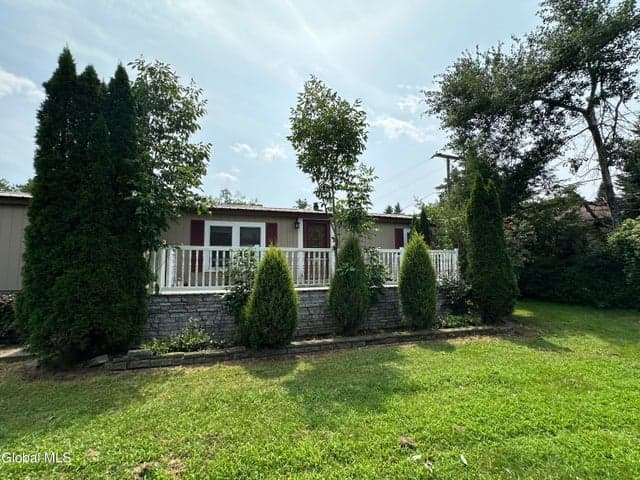 1505 U.S. 20, New Lebanon, NY