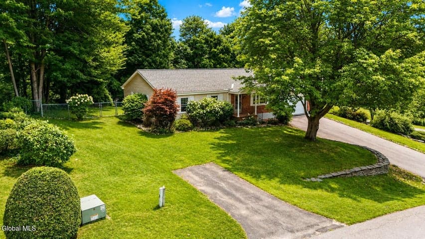 106 Wesskum Woods Road, Johnstown, NY, photo 5