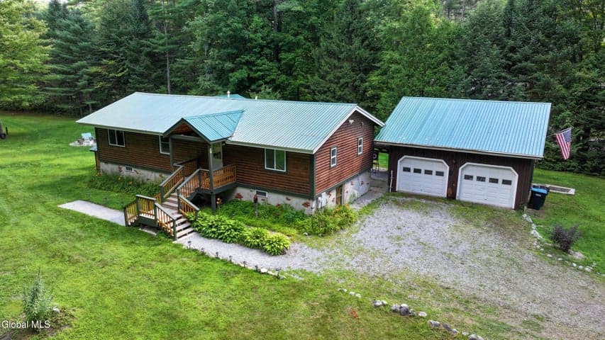 7 French Road, Schroon Lake, NY, photo 2