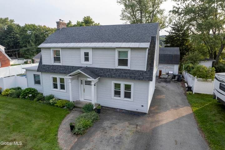 1715 Amsterdam Road, Glenville, NY, photo 3