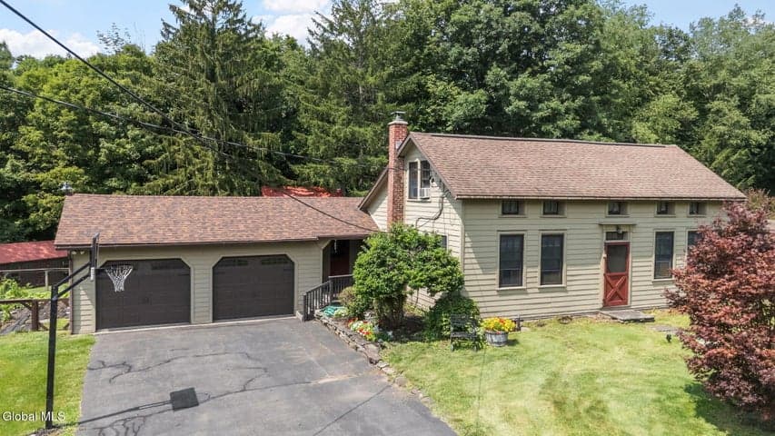 33 County Road 401, Westerlo, NY, photo 1