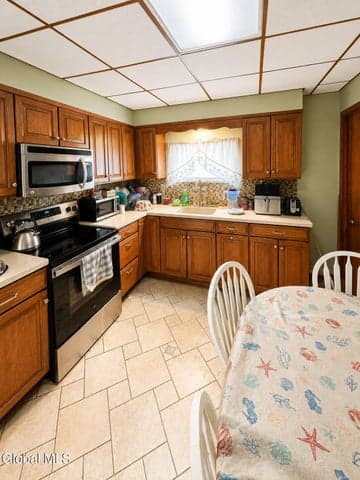 5 Ingersoll Avenue, Schenectady, NY, photo 3
