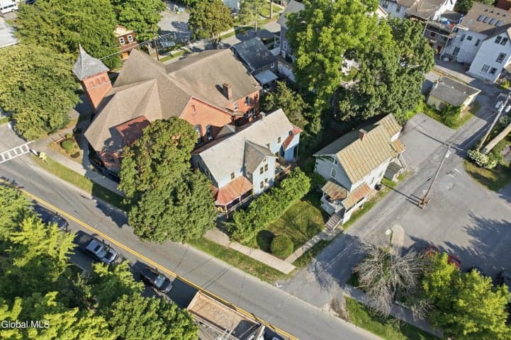 17 Van Dam Street, Saratoga Springs, NY, photo 2