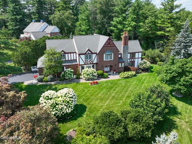 1 Milan Court, Niskayuna, NY, photo 2