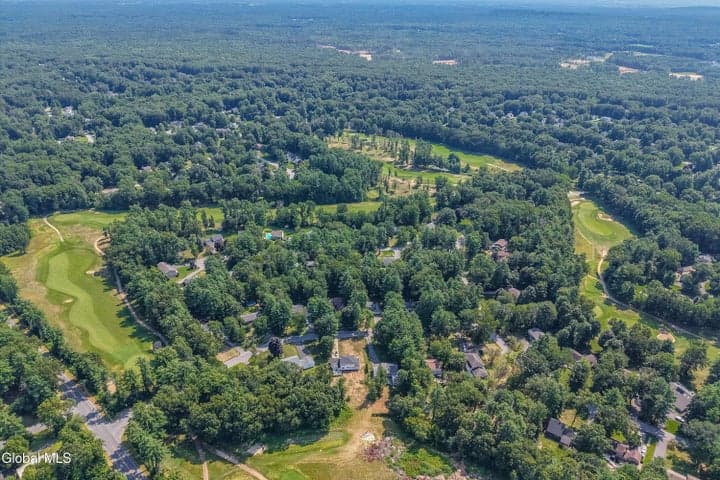 10 Carefree Lane, Wilton, NY, photo 2
