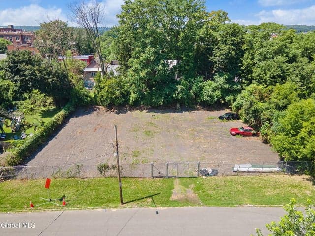 11 Orr Street, Troy, NY, photo 2