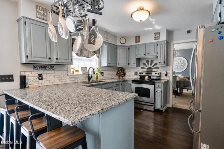 10 Willow Road, Queensbury, NY, photo 5