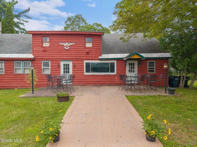 189 Main Street, Cherry Valley, NY, photo 3