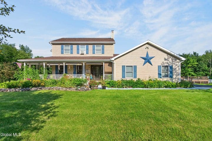 91 Green Acres Road, Kingsbury, NY
