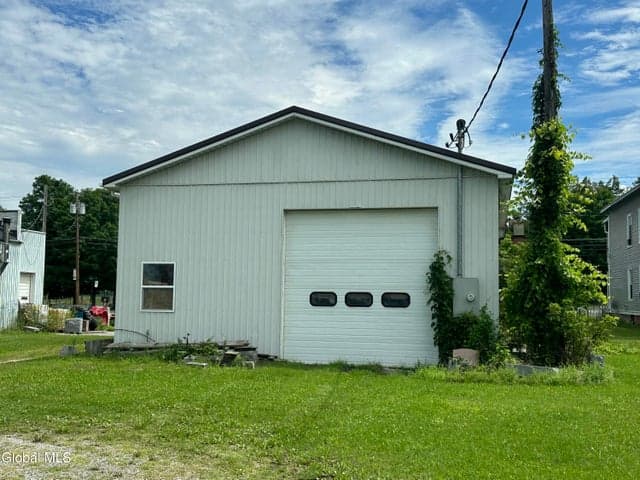 193 Main Street, Hoosick Falls, NY, photo 3