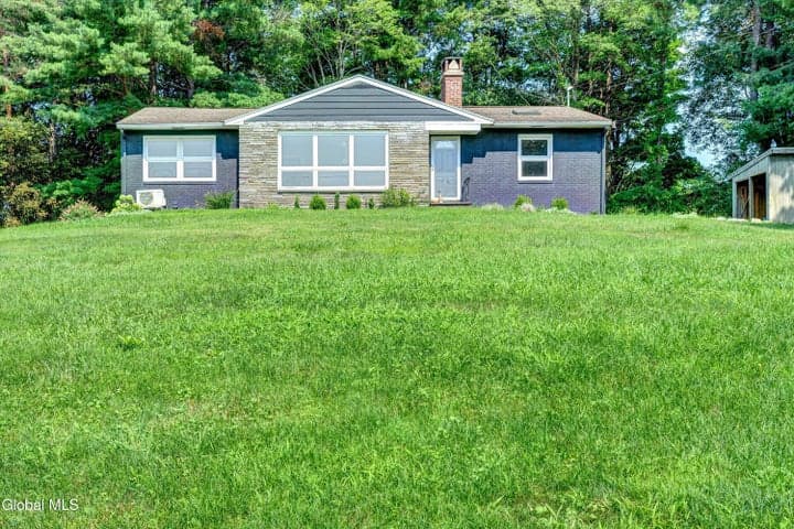 13 Woodridge Road, North Greenbush, NY, photo 1