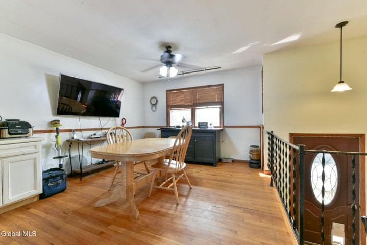457 N Creek Road, Greenfield, NY, photo 3