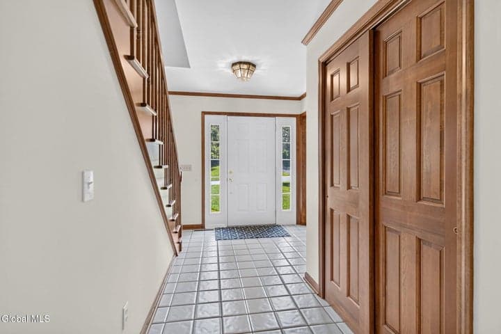 5 Brookhaven Drive, Niskayuna, NY, photo 2