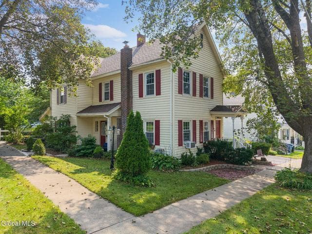 20 W Madison Avenue, Johnstown, NY, photo 1