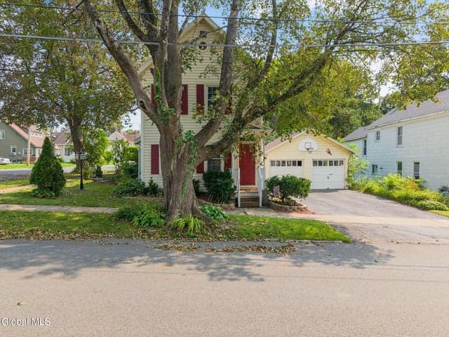 20 W Madison Avenue, Johnstown, NY, photo 5