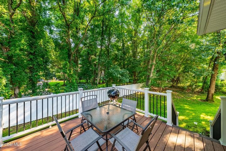 8 Ryan Court, Clifton Park, NY, photo 5