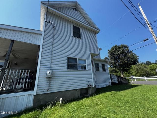 25 West Street, Mechanicville, NY, photo 3