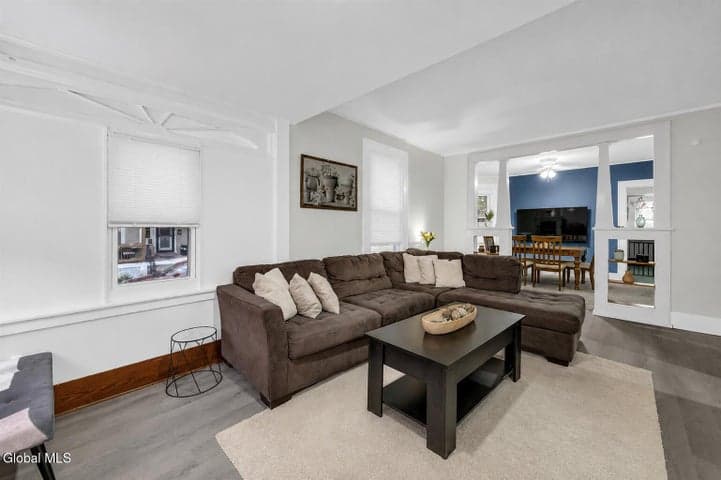 2101 Colgate Place, Schenectady, NY, photo 2