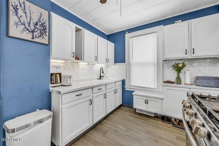 2101 Colgate Place, Schenectady, NY, photo 5