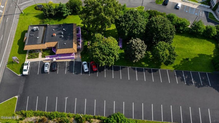 1742 US-9, Halfmoon, NY, photo 5