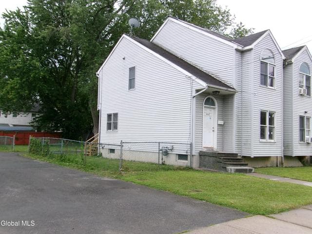 407 Paige Street, Schenectady, NY, photo 4