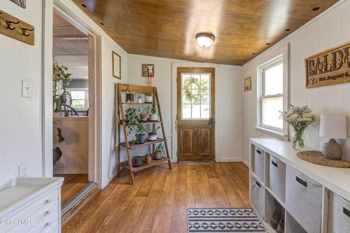 9 Enoch Street, Palatine Bridge, NY, photo 5