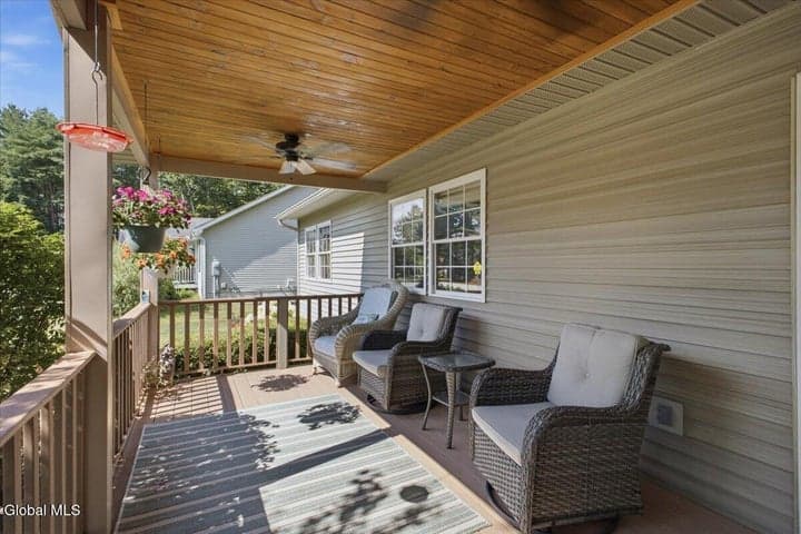 49 James Street, Warrensburg, NY, photo 2