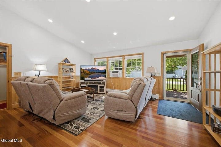 49 James Street, Warrensburg, NY, photo 3