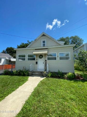 3206 Phillip Street, Rotterdam, NY