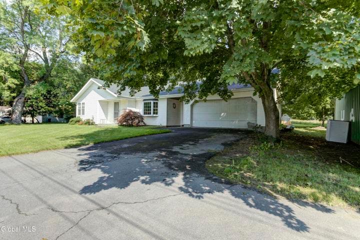 10 Brookside Way, Greenville, NY, photo 2