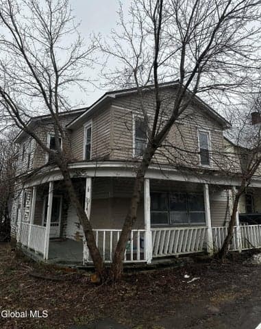 19 W State Street, Dolgeville, NY