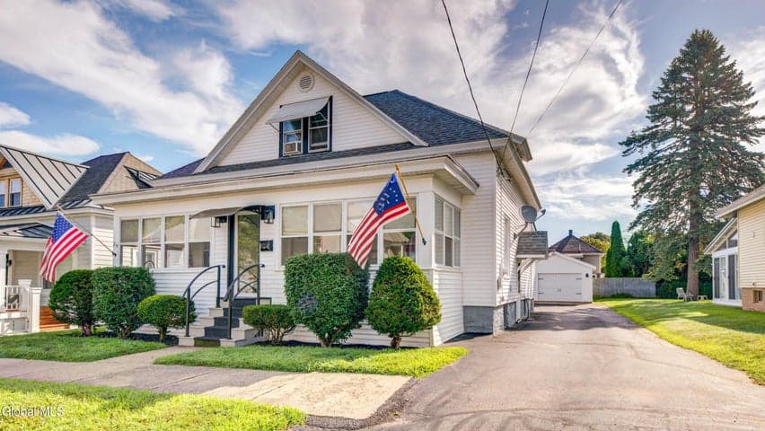 29 Almond Street, Gloversville, NY, photo 1