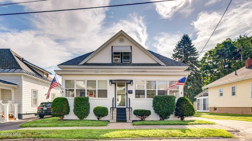 29 Almond Street, Gloversville, NY, photo 2