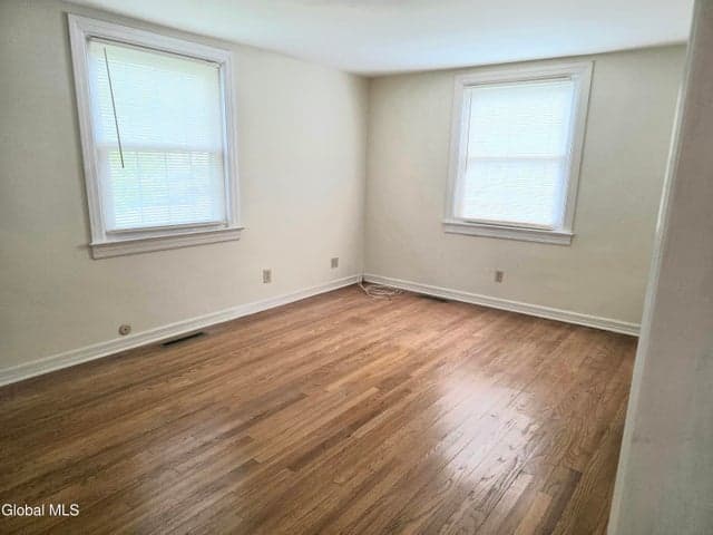 615 Sanders Avenue, Schenectady, NY, photo 4