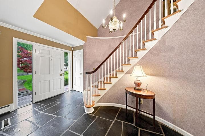 7 Macaffer Drive, Menands, NY, photo 5
