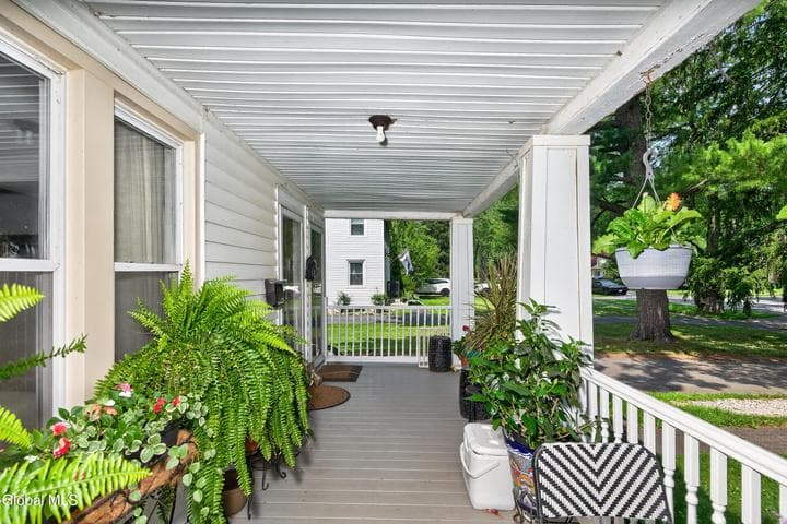 27 Euclid Avenue, Delmar, NY, photo 5
