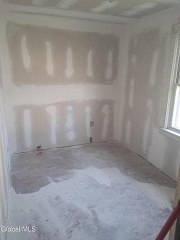 212 2nd Avenue, Watervliet, NY, photo 3