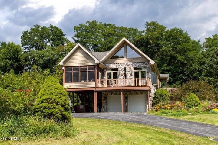 99 Sugar Hill Road, Crown Point, NY