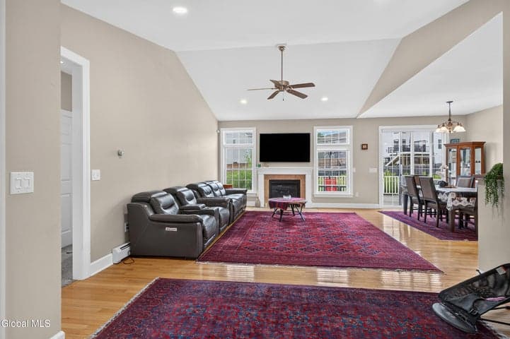 39 Schwaber Drive, Niskayuna, NY, photo 4