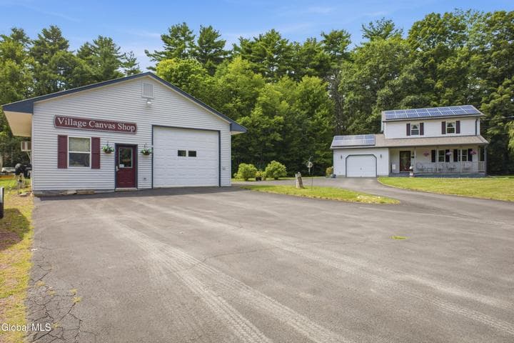 31 Oak Street, Lake George, NY, photo 4