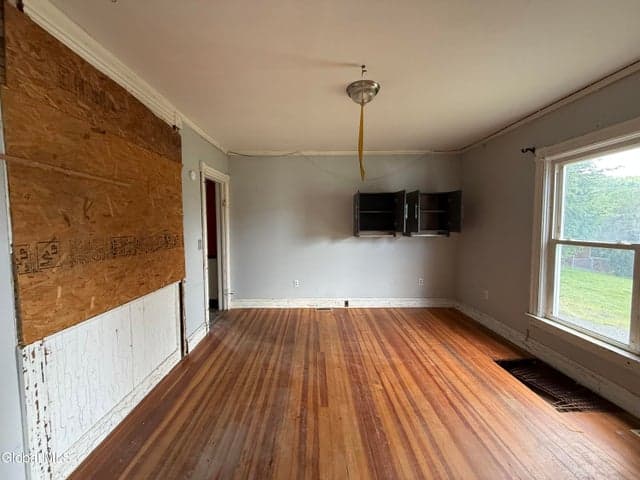 11 Madison Street, Granville, NY, photo 5
