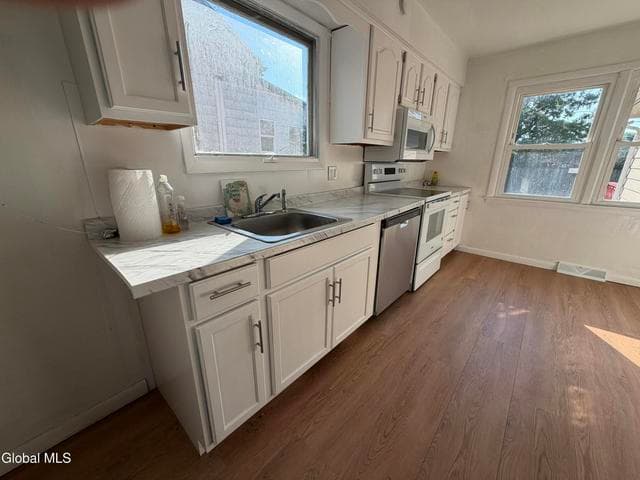 31 Tampa Avenue, Albany, NY, photo 5