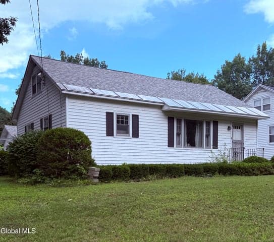 184 S Kingsboro Avenue, Gloversville, NY, photo 1