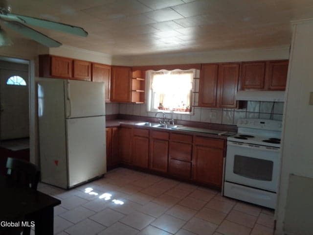 1552 4th Avenue, Schenectady, NY, photo 4