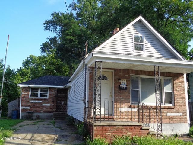 1552 4th Avenue, Schenectady, NY
