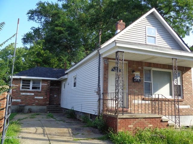 1552 4th Avenue, Schenectady, NY, photo 2
