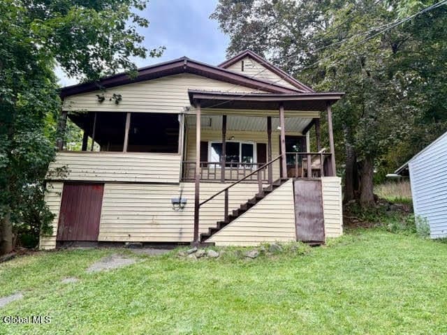 90 Saunders Street, Whitehall, NY, photo 2