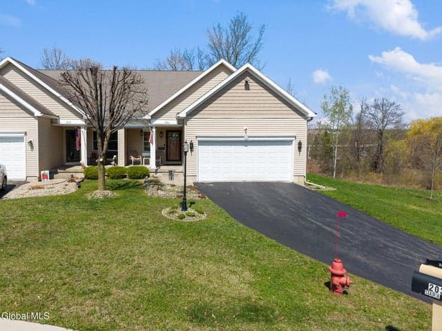 534 Northend Drive, Schenectady, NY, photo 1
